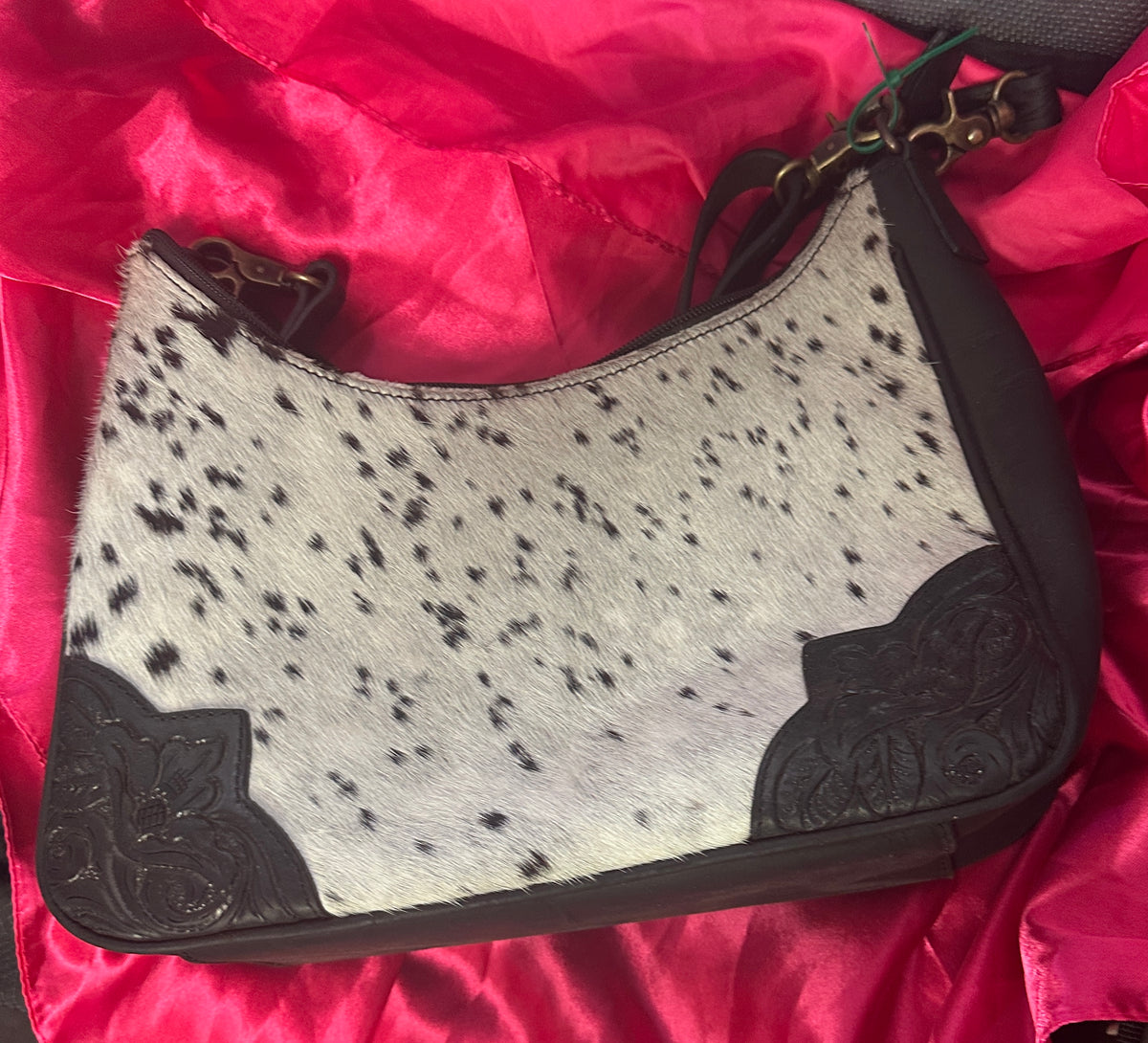 WL Black & White Hide & Tooled corner Purse
