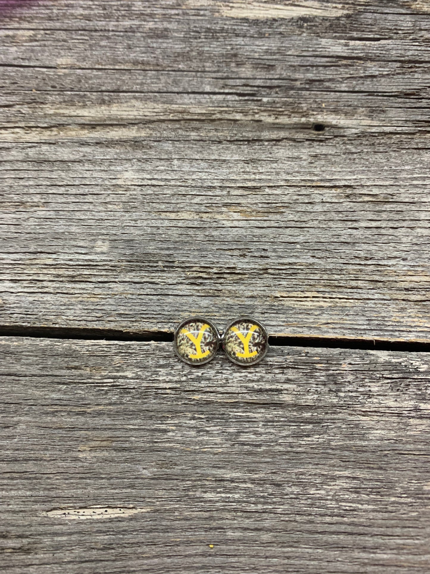 Stud Ear rings
