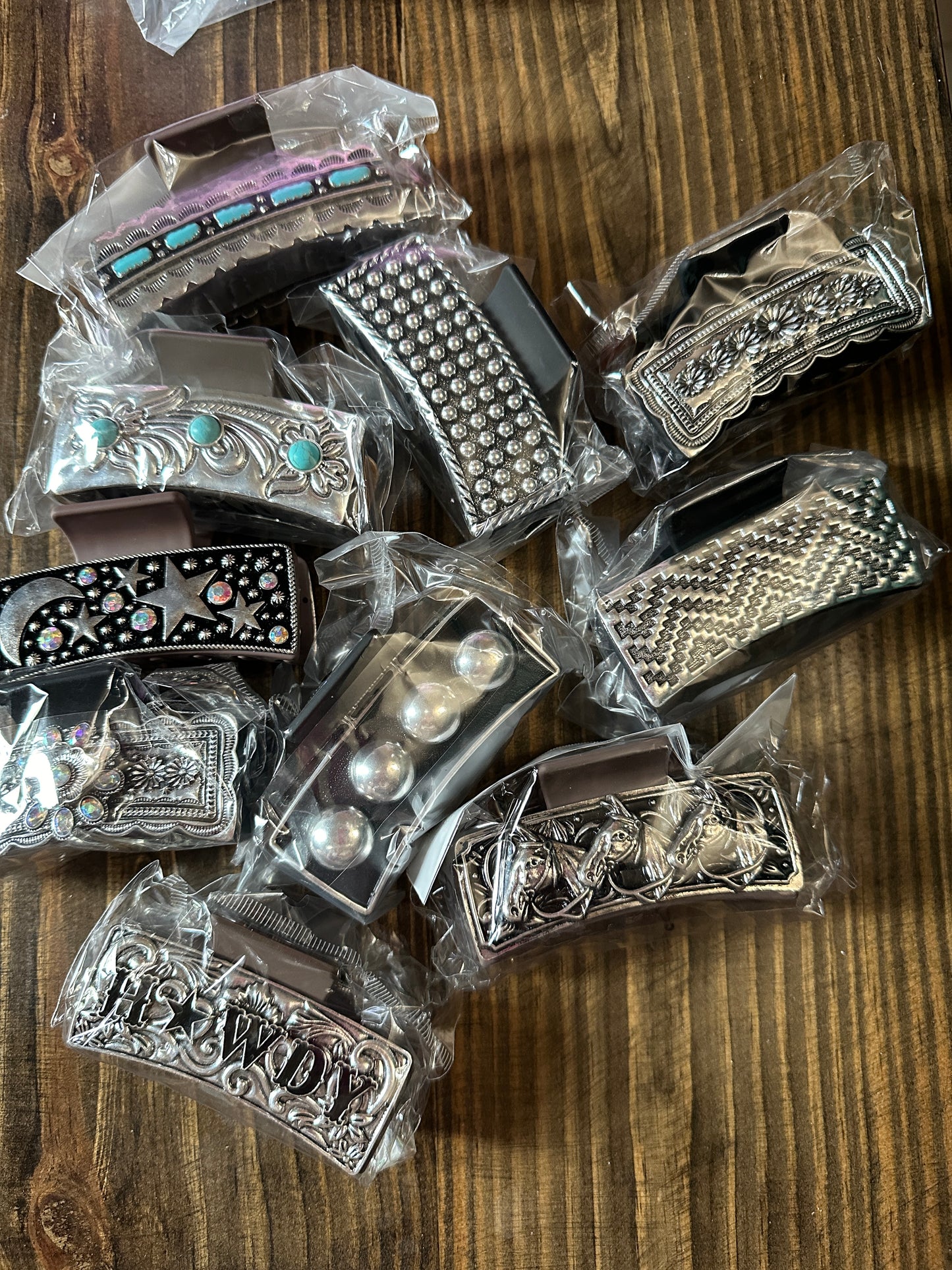 AG silver hair clips