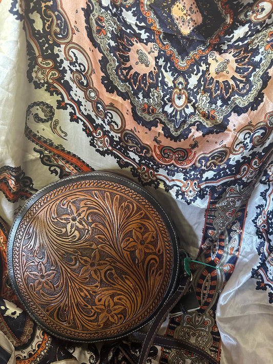 WL Round Brown Tooled Leather Purse