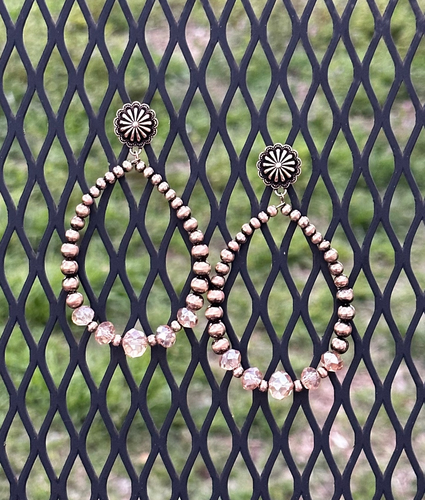 DANGLE EAR RINGS